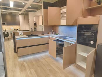 Kuchyňa Senso vr. spotrebičov 1