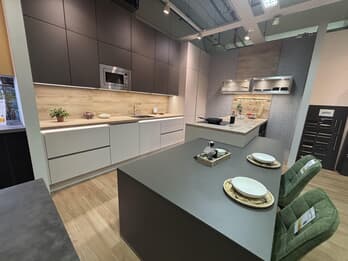 Kuchyňa Laser vr. spotrebičov 2