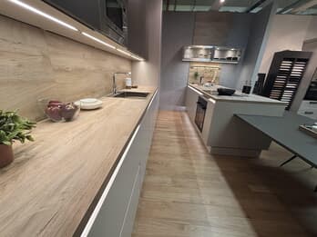 Kuchyňa Laser vr. spotrebičov 3