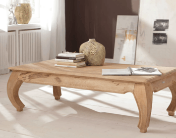 Drevený stolík do obývačky je skvelá voľba