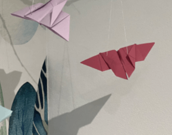 Vyrobte si s deťmi motýľa z papiera