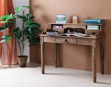 Nábytok z akácie, palisandra, mangovníka a tíku je krásny a odolný