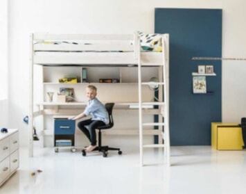 Málo miesta v detskej izbe? Skúste pracovný kútik pod posteľou