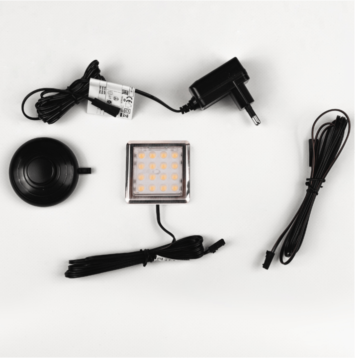 LED osvetlenie FARES teplá biela 1