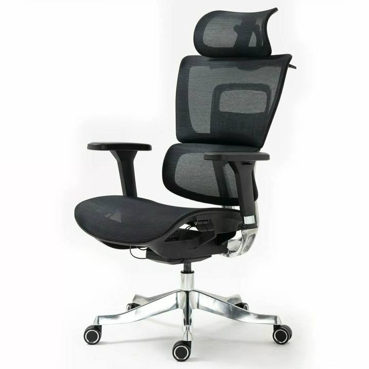 Kancelárske kreslo WANNIR LUX čierna 1