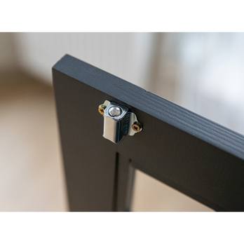 Vitrína BELLU borovica/grafit 8