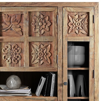 Komoda CARVING agát 2