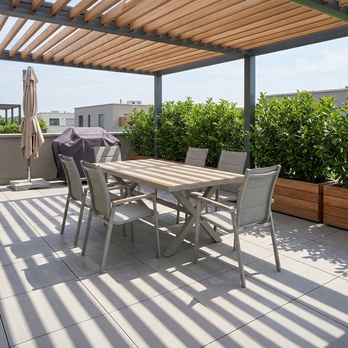 Záhradná stolička EULALIA béžová 1