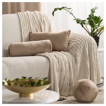 Dekoračný vankúš GAJA 1 tmavá béžová, 45x15 cm 1