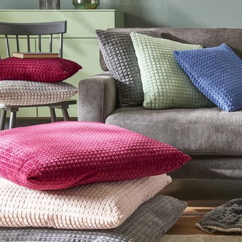 Sedací vankúš LEXI, 70x 70 cm červená 1