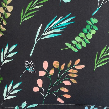 Obrus LÍSTKY NA ČIERNEJ 50x50 cm 1