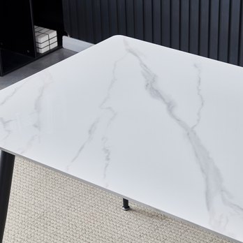 Jedálenský stôl LUCIAN biely mramor/čierna, šírka 130 cm 3