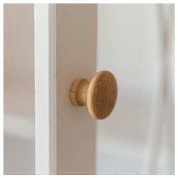 Úzka vitrína  MARON borovica/biela 9