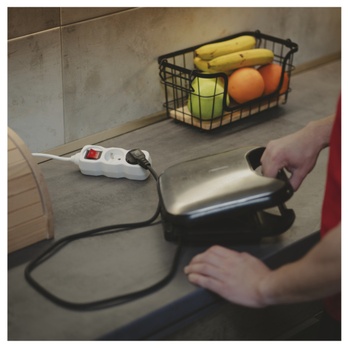 Predlžovací kábel s vypínačom P1213 biela, 2 zásuvky, dĺžka 3 m 2