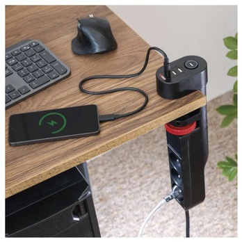 Predlžovací kábel na stôl P1311PD čierna, 3 zásuvky, 2x USB-A, 1x USB-C, dĺžka 1,5 m 1