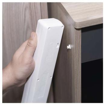 Predlžovací kábel s vypínačom P1513CU biela, 5 zásuviek, 2 USB porty, dĺžka 3 m 2