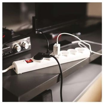 Prepäťová ochrana P54016/19 biela, 6 zásuviek, dĺžka 3 m, absorpcia 380 J 1