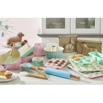 Forma na bábovku PASTELL mätová/krémová, ⌀ 23 cm 1