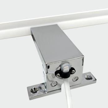 Kúpeľňové nástenné LED svietidlo QTEC 4 chróm, šírka 30 cm 3