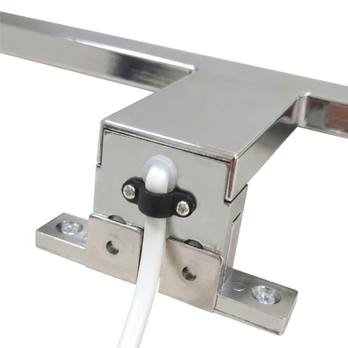 Kúpeľňové nástenné LED svietidlo QTEC chróm, šírka 30 cm 5