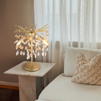 Stolná lampa QUEENA zlatá 1