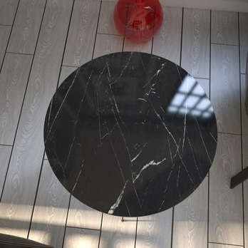 Prístavný stolík SANDALF čierny mramor/čierna 2