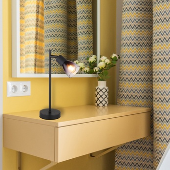 Stolná lampa SATELLA čierna/dymové sklo 1