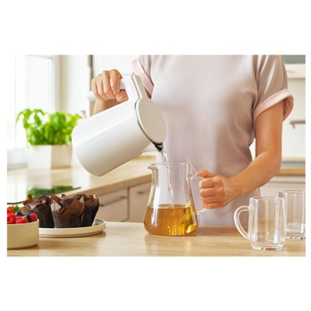 Rýchlovarná kanvica SENCOR SWK 0155WH biela, objem 1 l 10