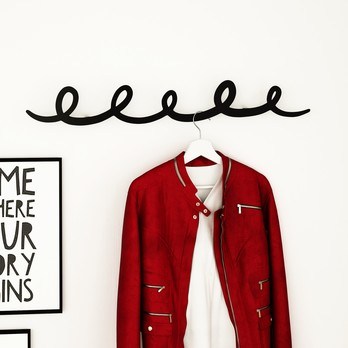 Nástenný vešiak SING čierna 1