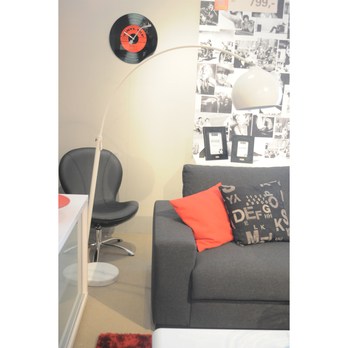 Nástenné hodiny VINYL TAP čierna 6